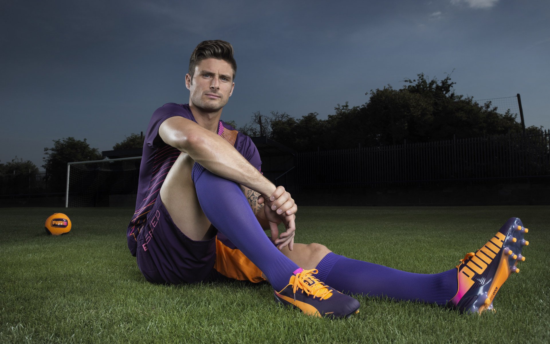 AIYOUXI.COM-欧洲杯激烈角逐：团队合作与个人表现的巅峰较量，欧洲杯官方合作伙伴